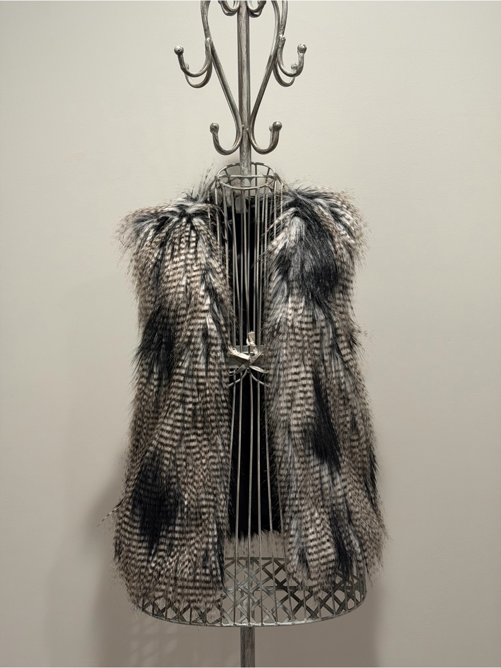 H&M Black and Cream Faux Fur Vest